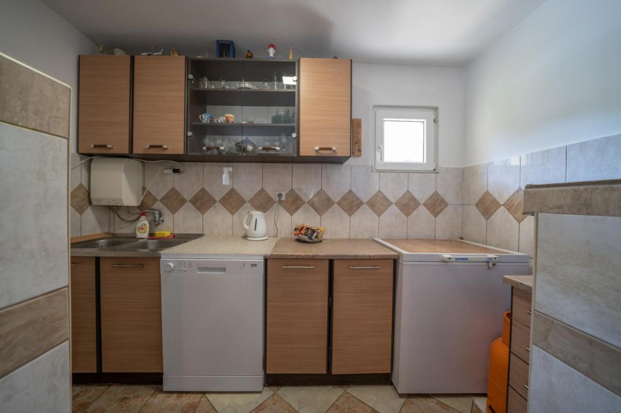 Apartments Zeko Donji Morinj Exterior foto